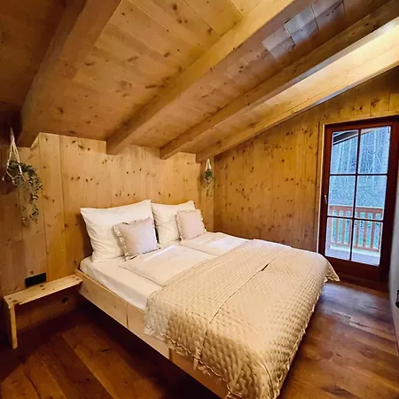 Cosy With Garden, Fire Pit & Stunning Views * Schwendt (Kaiserwinkl)