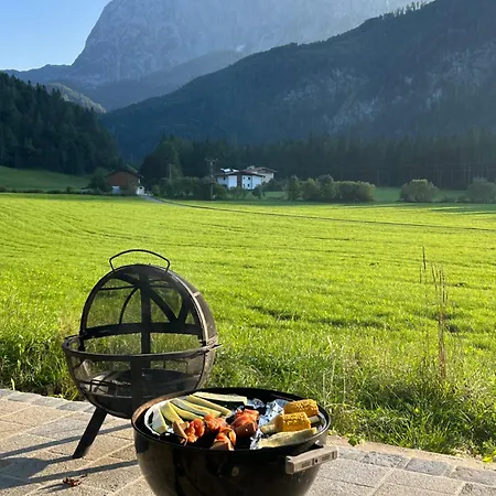 Cosy With Garden, Fire Pit & Stunning Views Schwendt (Kaiserwinkl)
